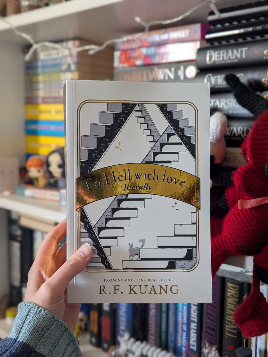 I didn't need to go to Hell and back to get one 😭❤️ thank you <a href="/HarperInsider/">HarperInsider at HarperCollins</a> dor finding this bookseller worthy 🙂‍↕️