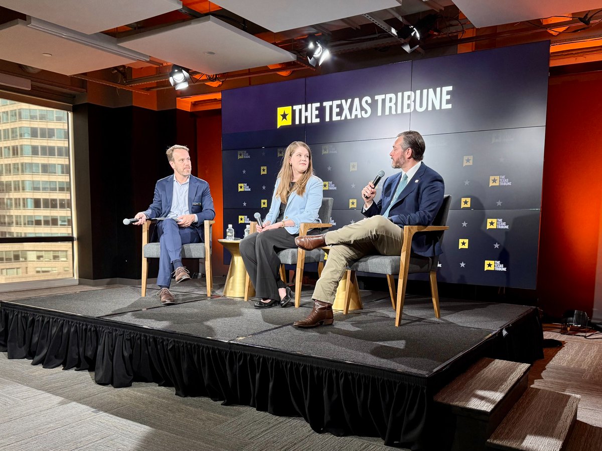 🔴 LIVE NOW: <a href="/marylynnpruneda/">marylynnpruneda</a> and <a href="/JohnHryhorchuk/">John Hryhorchuk</a> take the stage with <a href="/MWatkinsTrib/">Matthew Watkins</a> to talk about this session's biggest #txed legislation.

Tune in at <a href="/TexasTribune/">Texas Tribune</a>: bit.ly/4426Z2x