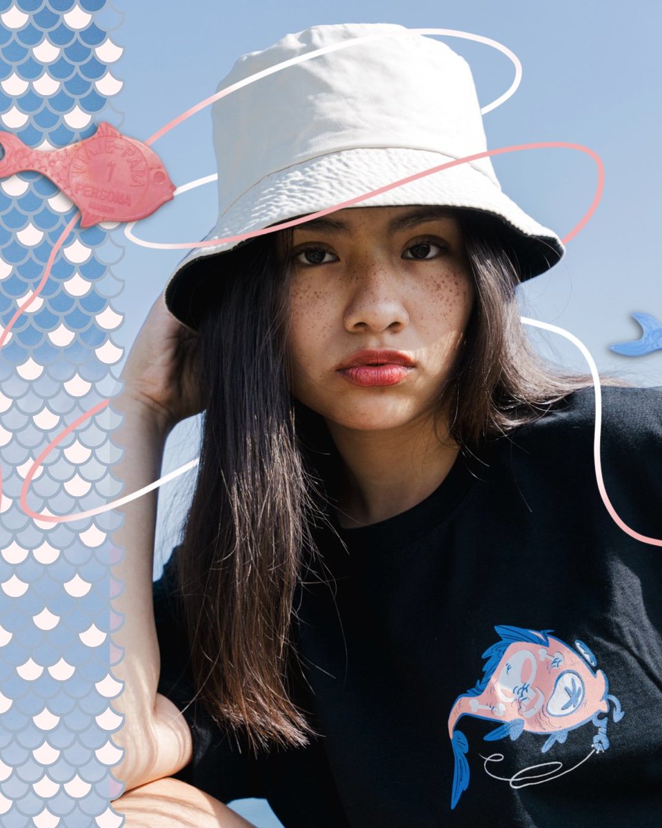 Feeshlings ya está aquí: una colección creada en exclusiva por <a href="/_IvArt/">🃏</a> para quienes sienten profundo, brillan suave y nadan contra corriente.  

👕 Camiseta oversize con arte exclusivo  
🔑 Llavero brillante para tu bolsillo emocional  
👜 Tote para llevar tus cosas