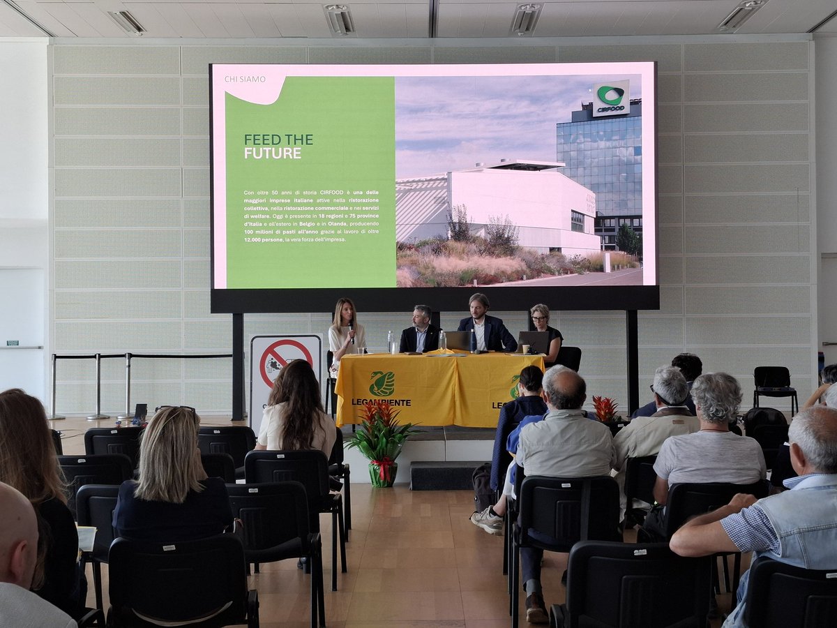 Oggi a Scandicci, la nuova edizione del Forum Mobilità organizzato da Legambiente Toscana, dal titolo “Idee in movimento”. Tra i relatori, Simona Garavaldi, Environment &amp; Mobility Manager CIRFOOD.