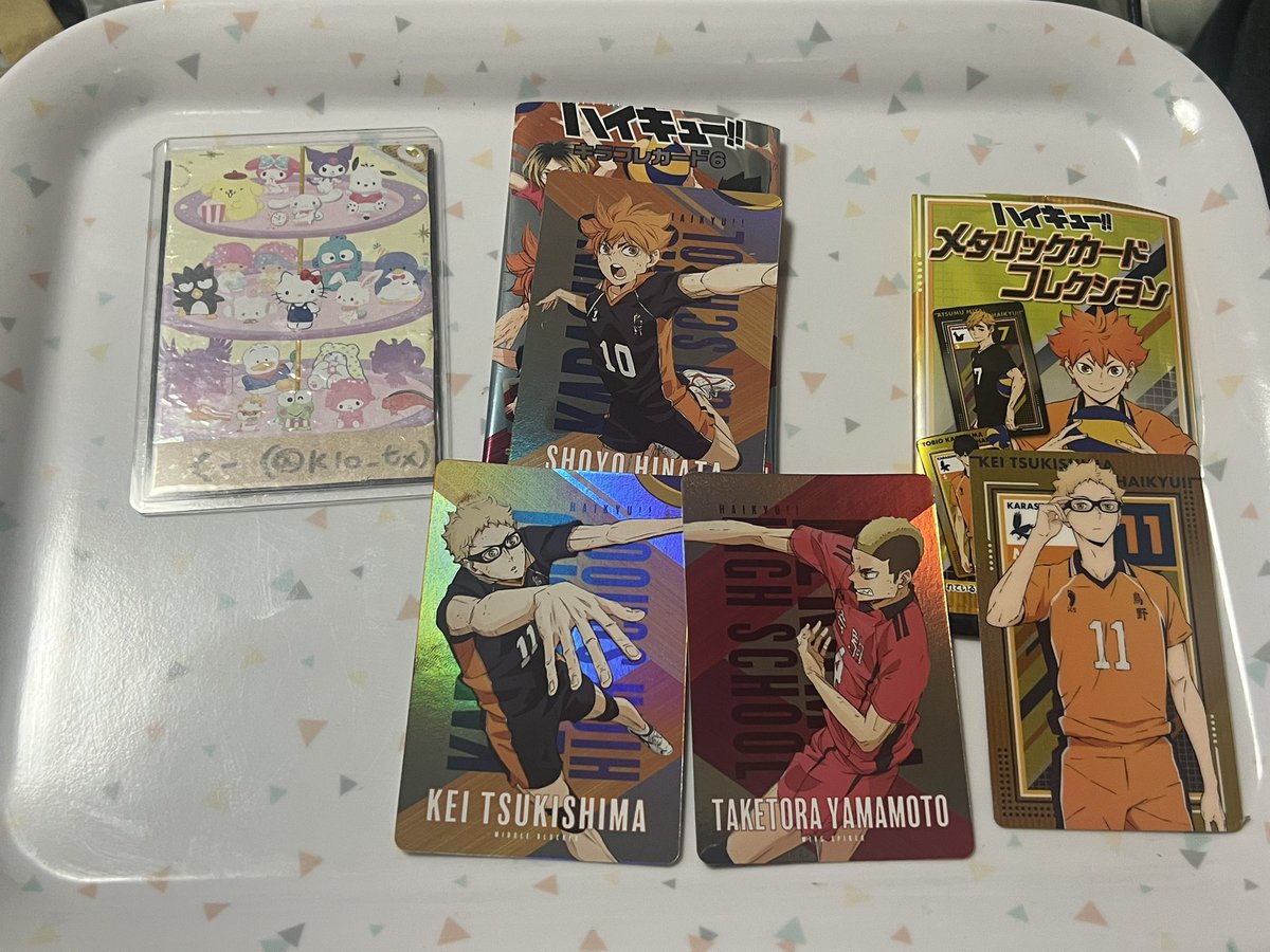 klo_tx's tweet photo. ハイキュー メタリックカードコレクション キラコレカード6 カード セリア 交換 譲渡

譲：画像のもの

求：及川(友人分)、影山 or 50円/枚(➕送料)

及川を優先的に求めております！

郵送でのお取引希望です。📮
大変難しいと存じますが お心当たりの方は、何卒よろしくお願いいたします(* ᴗ͈ˬᴗ͈)” https://t.co/LLqVBhWKFV