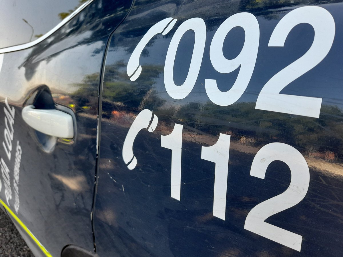 SEGURIDAD |
ℹ️ La Policía Local de Alcalá de Henares <a href="/PoliciaAlcalaH/">Policía Local de Alcalá de Henares</a> ha detenido a un individuo que agredió con un palo a una mujer de 65 años para robarle el bolso en la ribera del río Henares, a la altura del recinto ferial.

ℹ️ El suceso se produjo tras una llamada al 1️⃣1️⃣2️⃣