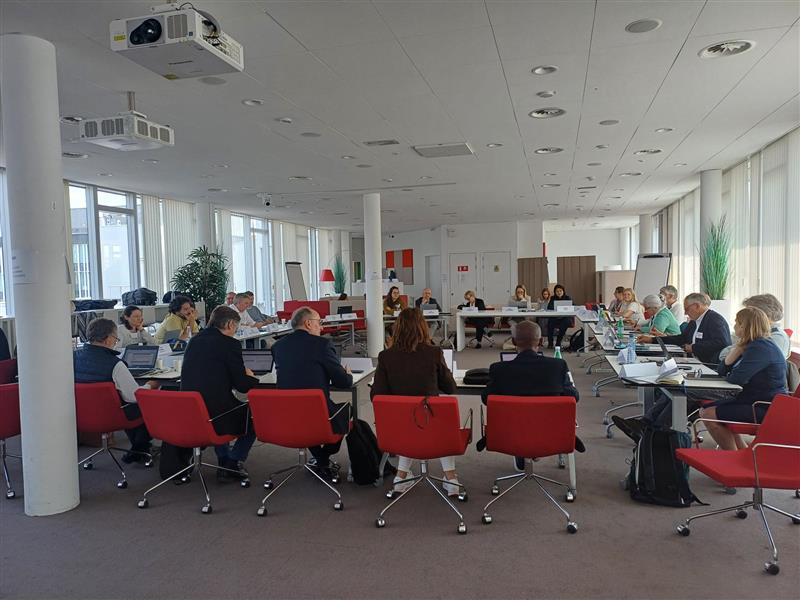 🔴Bruxelles: Initiative #VolREthics du comité d’éthique de l’<a href="/Inserm/">Inserm</a>
Zoom sur la mise en œuvre de la 𝗖𝗵𝗮𝗿𝘁𝗲 𝗲𝘁𝗵𝗶𝗾𝘂𝗲 𝗺𝗼𝗻𝗱𝗶𝗮𝗹𝗲 𝗽𝗼𝘂𝗿 𝗹𝗮 𝗽𝗿𝗼𝘁𝗲𝗰𝘁𝗶𝗼𝗻 𝗱𝗲𝘀 𝘃𝗼𝗹𝗼𝗻𝘁𝗮𝗶𝗿𝗲𝘀 𝘀𝗮𝗶𝗻𝘀 𝗱𝗮𝗻𝘀 𝗹𝗲𝘀 𝗲𝘀𝘀𝗮𝗶𝘀 𝗰𝗹𝗶𝗻𝗶𝗾𝘂𝗲𝘀 -juin 2024