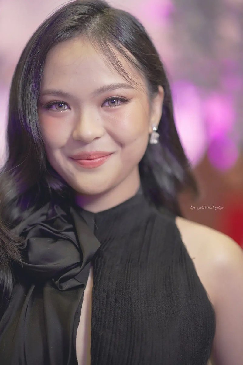 rjenn_cel's tweet photo. ʙᴀʙɪᴇ @rainraincelmar
OUR BLUVD OLIVIA
#RainOnBRGY
#OneWeekBluvd https://t.co/NuAgqGhw0Q