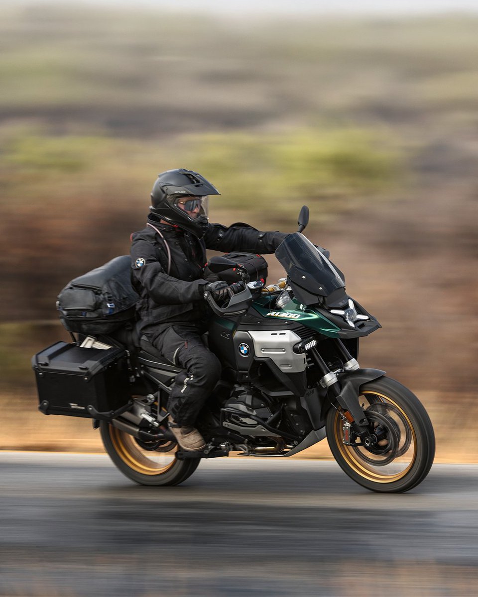 One day of celebrating dad isn’t enough. That’s why we’re celebrating Father’s *Month* with $100 off of any $500+ purchase of gear or accessories. Rides with dads just got way more awesome. 

Shop now: bit.ly/3HKLnPu 

#BMWMotorrad #MakeLifeARide #SpiritOfGS