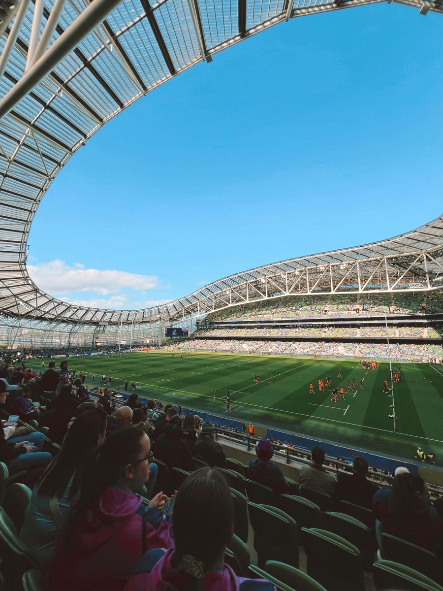 IAApress's tweet image. 🏉 Leinster vs. Glasgow Warriors
📍 Aviva Stadium, Dublin
📅 Saturday 07 June 2025
🚫 NO DRONE ZONE 🚫
A Temporary Restricted Airspace (TRA) will be in effect from 1100–2259 UTC.
Drones and aircraft are strictly prohibited within 0.25NM radius, up to 3,000FT.
🔒 Enforced by the…
