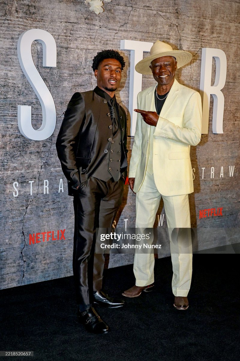 Dasanfrazier7's tweet photo. Premiere of straw on Netflix ✅ https://t.co/7jZvl4vhGq