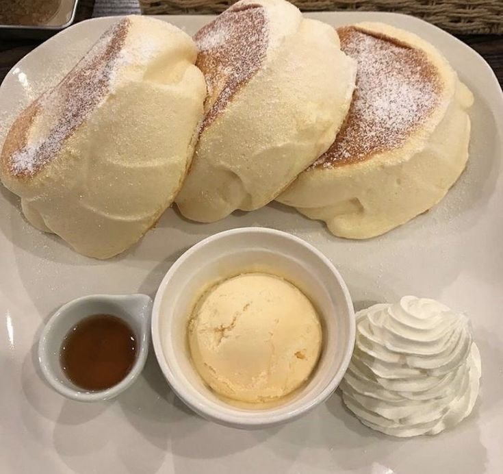 heart_jpg's tweet image. Fluffy pancakes