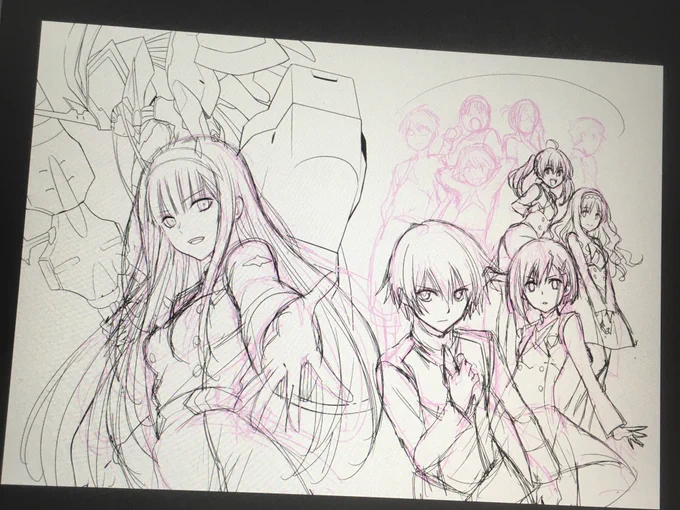 ⭐️スマホの画像フォルダ発掘シリーズ⭐️
ダリフラ、第1話の見開きを描いてます。
メインキャラ多いし、メカもいるし
どんな絵にするかで悩んだ覚えがあります。

初のジャンプ+連載ということで、
スマホでの表示のされ方も意識しました。
2017年11月19日 