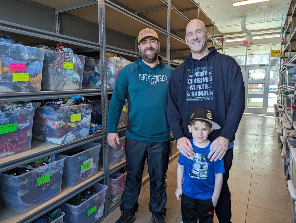 📣Calling All Helping Hands! 

We still have volunteer slots available for this Sunday, June 8th from 12–2PM.

If you're available and ready to make a difference, sign up here: x.gldn.io/e/IetogafOYTb