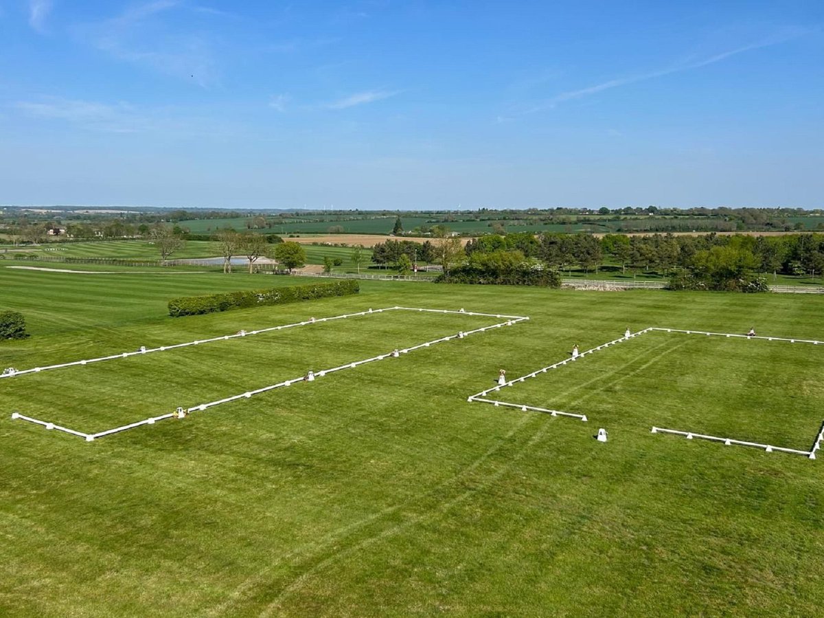 🐎  Our Grass Dressage Arenas are open to hire!  

Available in Short (20m x 40m) or Long (20m x 60m) with full arena boards.

Visit our website to book now: keysoe.com/product/hire-g… 

📅 Open 7 days a week
⏰ 9:00AM - 5:00PM
📍 Keysoe International,MK44 2JP