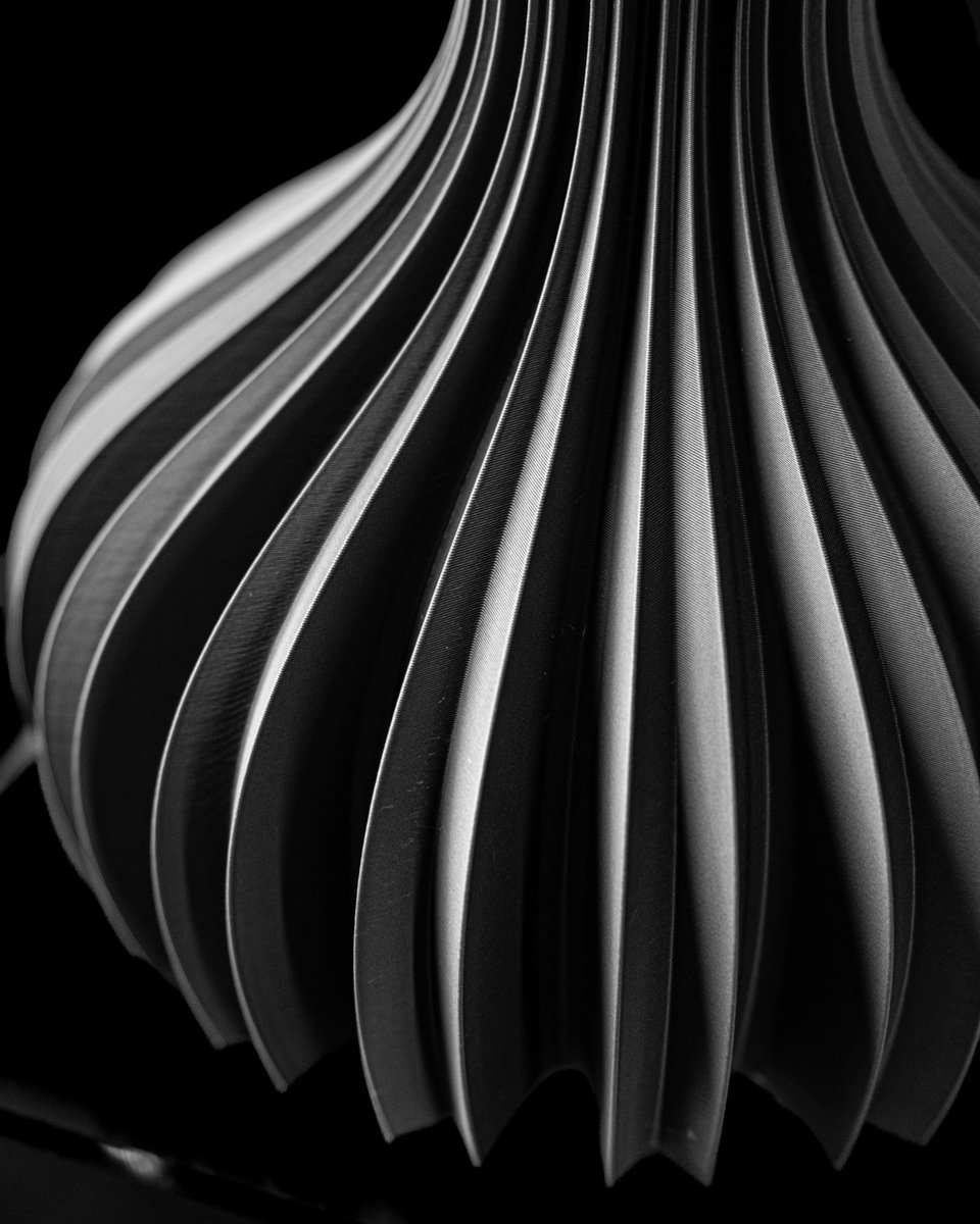 MODERNMACHINE3D's tweet image. Dove Flower Vase by MODERN MACHINE
STL available on our @Thangs3D profile. You can start 3D printing this yourself.