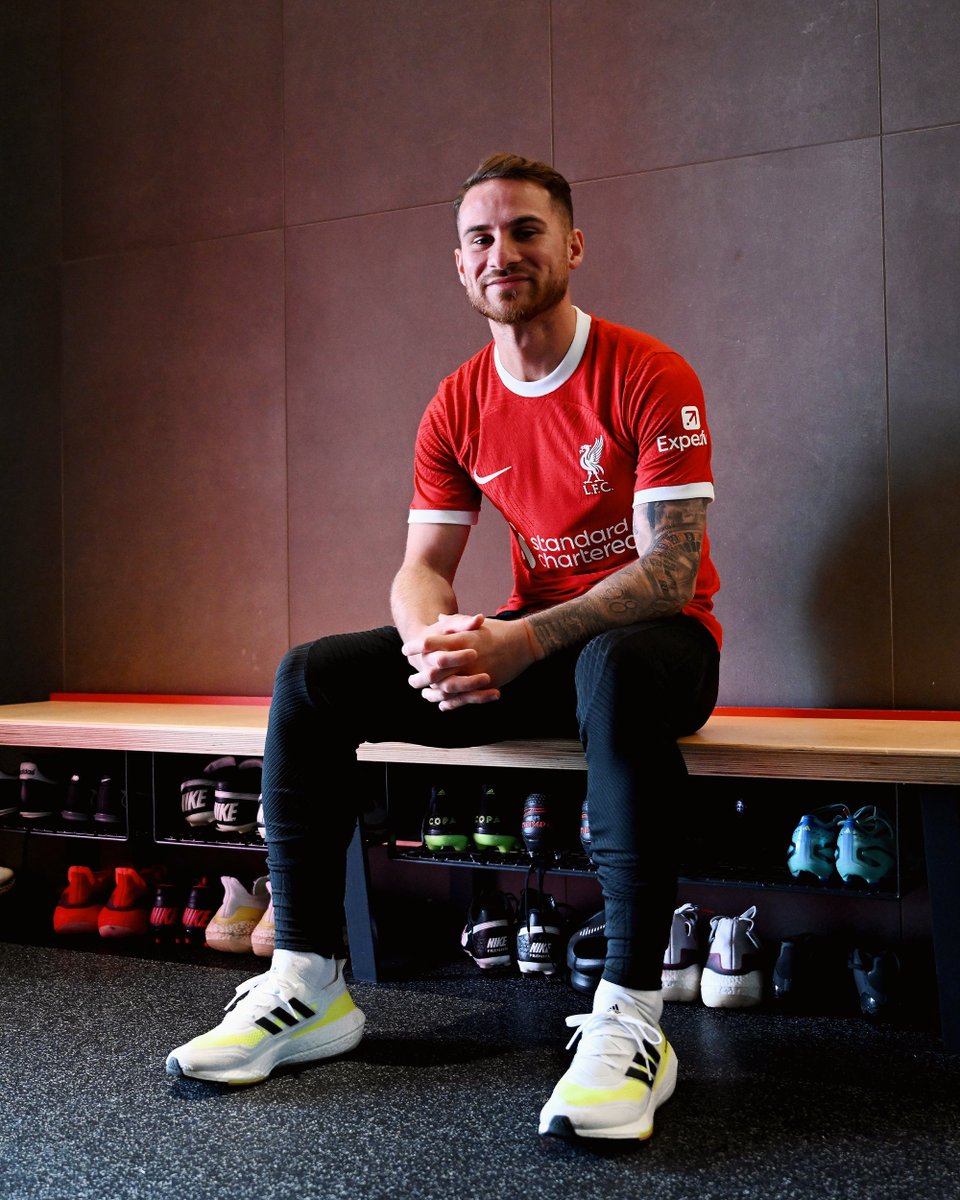 LFC's tweet photo. Two years ago... Macca joined the Reds 🇦🇷🔴 https://t.co/gIhie9ubOv