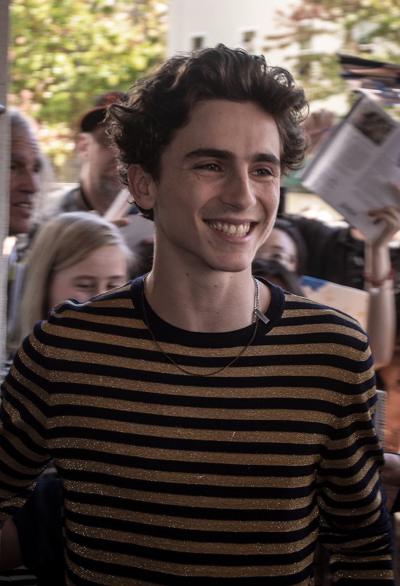 Timothée Chalamet pics tweet media