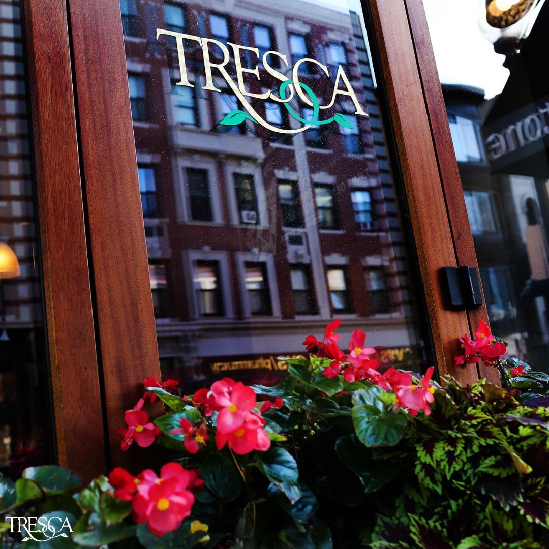 The days are getting longer, and summer is almost here. 

Make Tresca a part of your North End plans this season!

Book your reservation: opentable.com/r/tresca-boston

#trescanorthend #bostoneats #bostonfoodies #northendboston #bostondining #italiancuisine