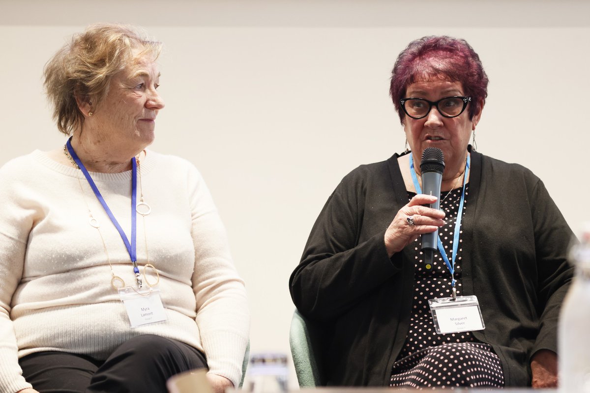 Just launched: Know Your Rights - our new dementia guide for unpaid carers. ✊

Created with carers lived experience, it offers practical support, real-life stories &amp; essential advice.

Released ahead of #CarersWeek 👉 agescotland.org.uk/news/1462-unpa…