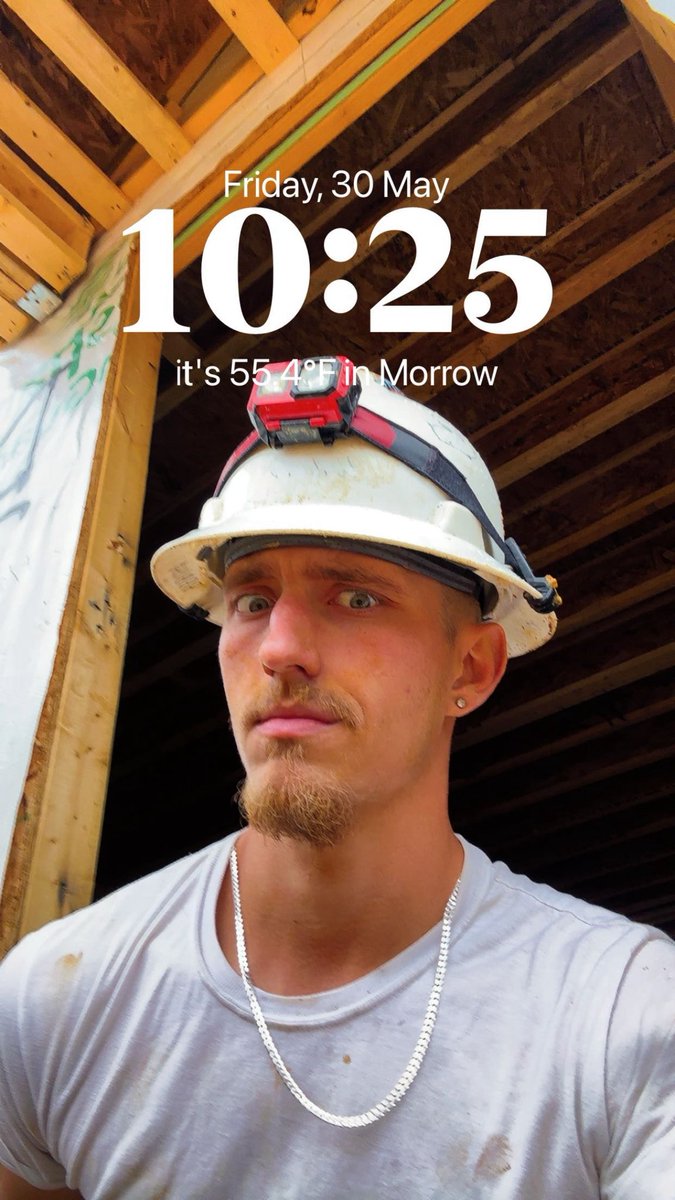 Who loves a hung tatted blue collar man🤔 #spicy #gay #hung #teenslut #freshteen #boobs #tits #blowjob #throatfuck #cnc #blondie #bbc #bwc #nextdoor #BOYNEXTDOOR #hotwife #cuck #bbw #BLACKED #cumslut #snapchat #tiktok #blacked #BlueCollar