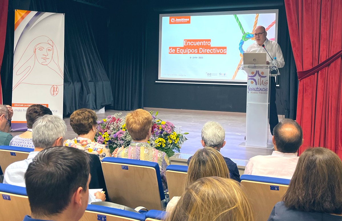 Jornada para el encuentro y la reflexión conjunta. 

Los Equipos Directivos de los 24 centros de #Jesuitinas se reúnen en Madrid con el Patronato y el Equipo de Titularidad para reflexionar juntos y continuar impulsando nuestro marco educativo

#EncuentroEEDD25Jesuitinas 🧡