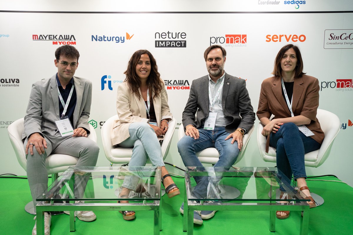 xarxaH2CAT's tweet image. Ayer cerramos nuestra presencia en @FeriaNetZero haciendo #networking en nuestro stand. También pudimos asistir a la presentación de la tecnologia #Oxhyd de @IREC_Energia. 

Fue un placer participar en la feria y organizar la jornada técnica #H2TECH.

¡Nos vemos en 2026!