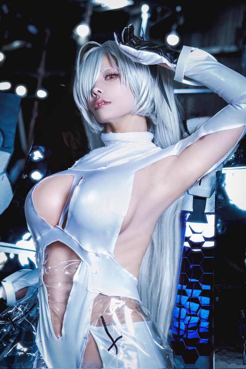 あなたのサークル「kao_graphy」は、コミックマーケット106で「日曜日 西地区 “お”ブロック－14a(西２ホール)」に配置されました！コミケWebカタログにてサークル情報ページ公開中です！ webcatalog.circle.ms/Circle/Map/210… #C106WebCatalog

良かった〜受かってました〜シンデレラ写真集作ります