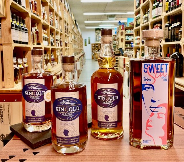 Whisky Neuheiten &amp; Independent Bottler
-The Caskhound - Die Spürnase für feinen Whisky
-Hinrichsens Insel - Whisky Nordfriesland
-Singold Whisky Bayern
-Kaufmann Whisky - Tiroler Alpen