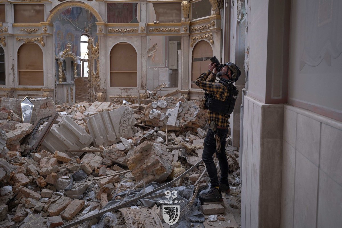 Volodymyr Zelenskyy / Володимир Зеленський tweet media