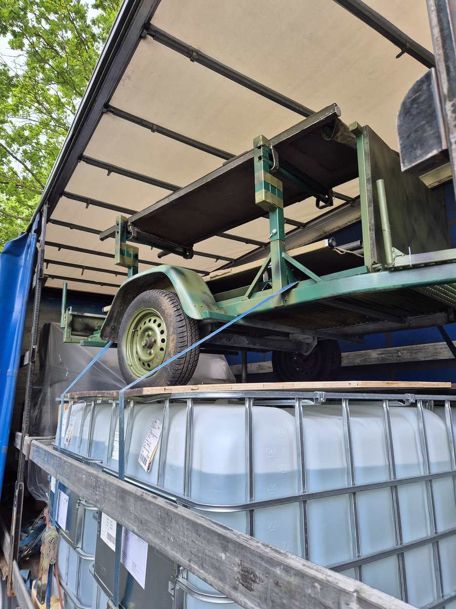 LadyBugFella's tweet image. We, @UADE2024 are very grateful to Torben, Tim, Katrin for this powerful support!
In addition to the trailer itself, you have also modified and adapted it for medical evacuation! 🇩🇪🤝🇺🇦
The gift for "Hospitallers Paramedics" is already on its way to eastern Ukraine!
Glory2🇺🇦!