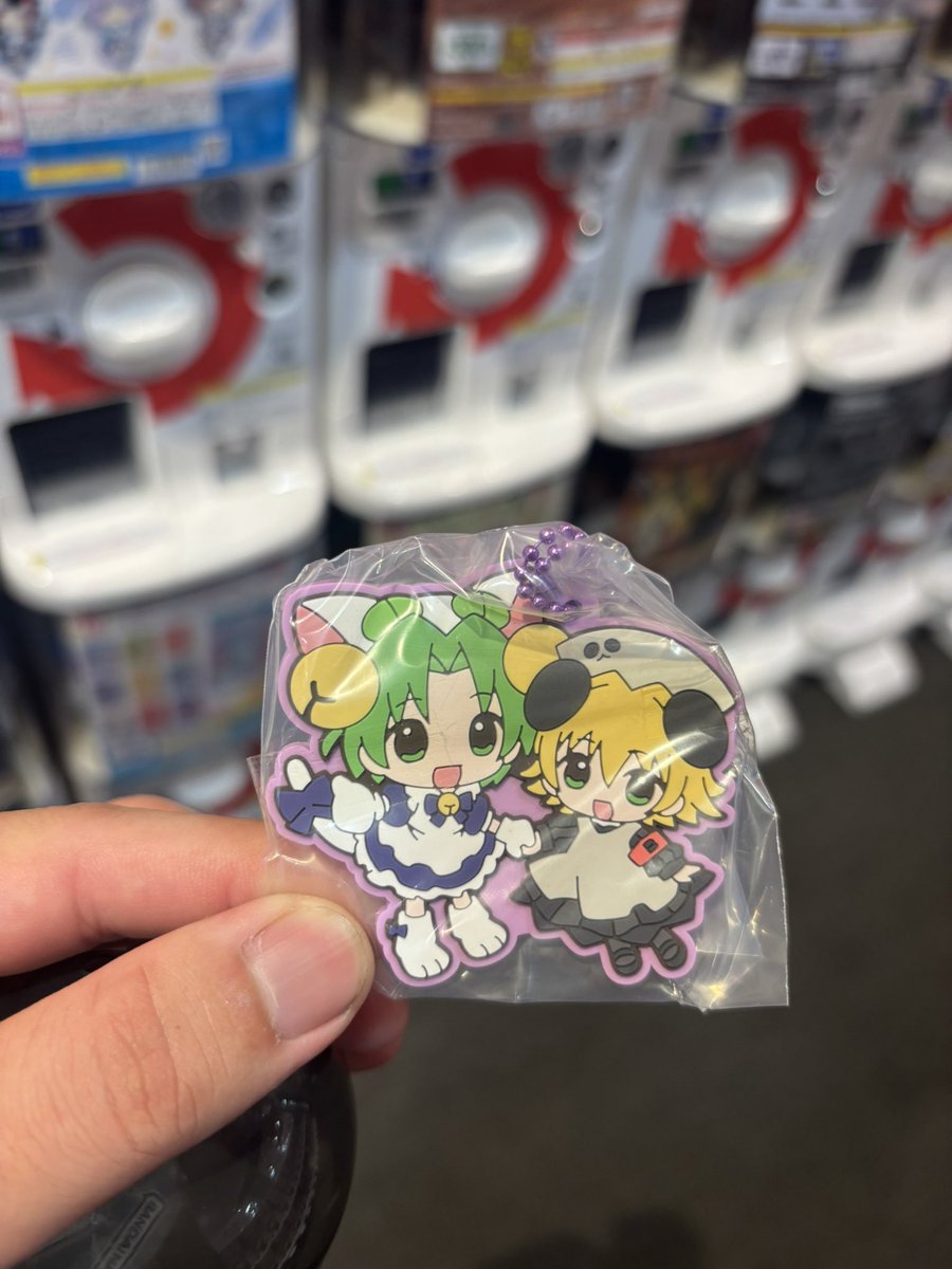 P56201514's tweet photo. デ・ジ・キャラットのガチャガチャとか即回しますよ https://t.co/qPXIjyq0Ks