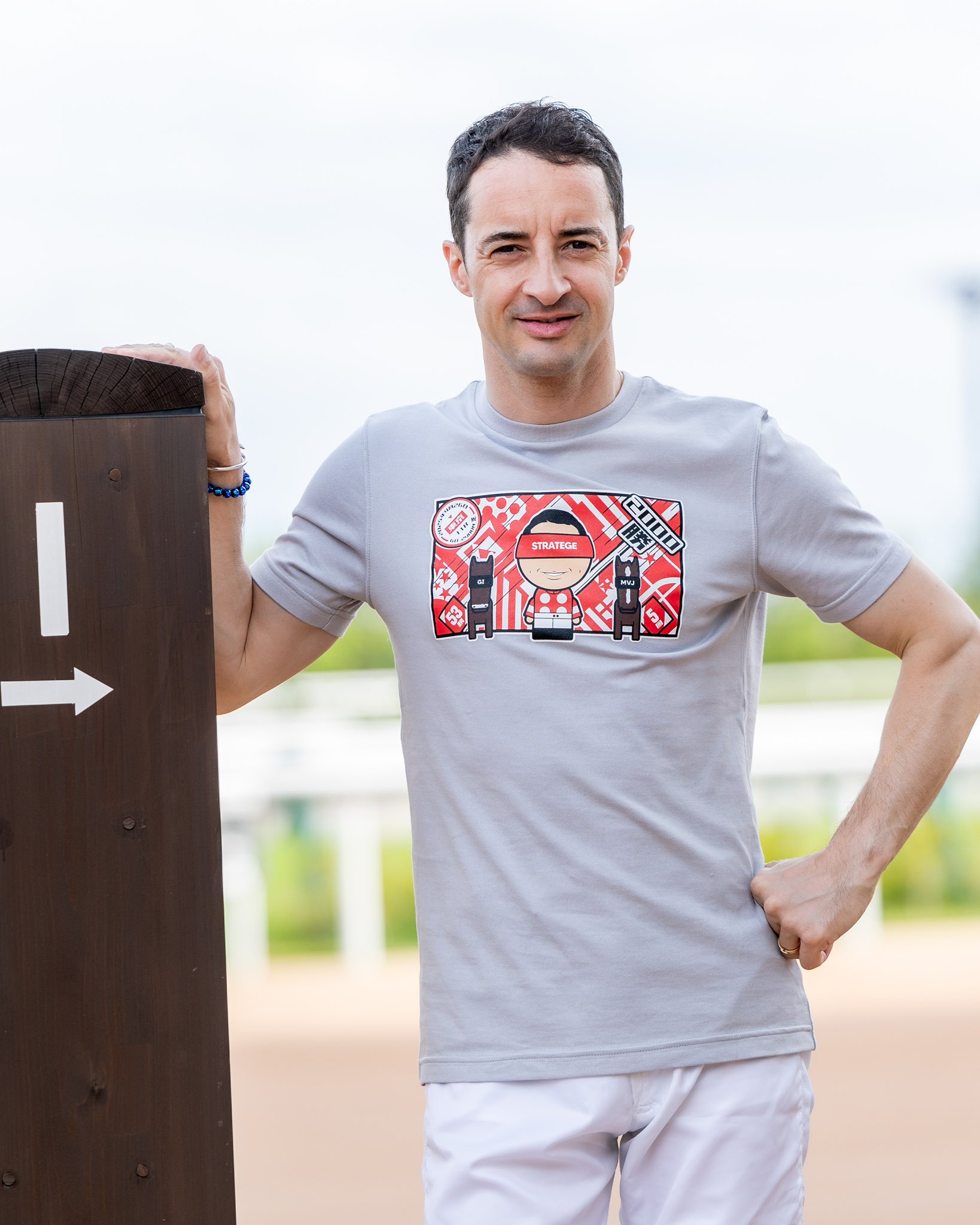 CLbycルメール イクイノックス ルメール騎手 競馬 Tシャツ S JRA