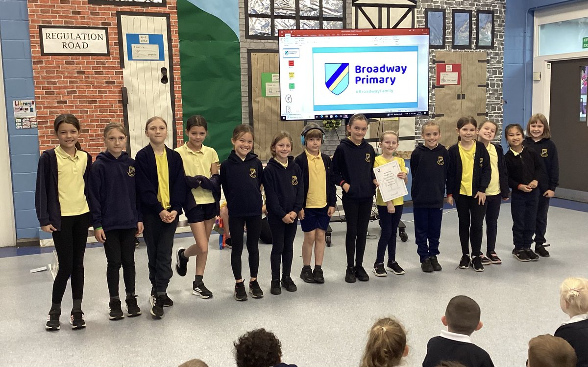 Broadway Primary tweet media