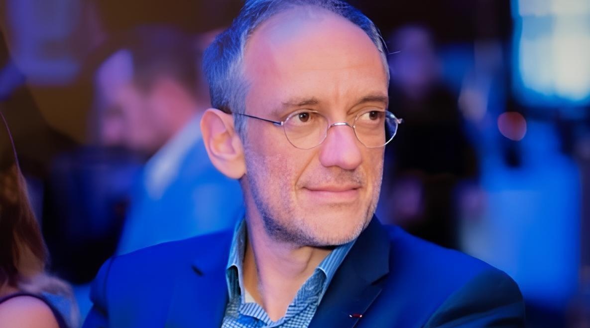 Epoch Times France (@epochtimesfr) on Twitter photo 🔴Frédéric Encel : « Donald Trump n’a pas d’approche diplomatique des relations internationales » <a href="/FredericEncel/">Frédéric Encel</a>
👉 "Donald Trump ne veut pas la guerre, ni avec l’Iran, ni avec personne."
✍️ <a href="/HerreroJulian1/">real___julian</a>
epochtimes.fr/frederic-encel… 🔴Frédéric Encel : « Donald Trump n’a pas d’approche diplomatique des relations internationales » <a href="/FredericEncel/">Frédéric Encel</a>
👉 "Donald Trump ne veut pas la guerre, ni avec l’Iran, ni avec personne."
✍️ <a href="/HerreroJulian1/">real___julian</a>
epochtimes.fr/frederic-encel…