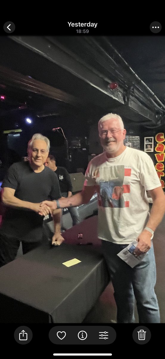 Brian Hayes (@brianhayes757) on Twitter photo Gas the people you happen to bump into in The Cavern Club <a href="/cavernliverpool/">The Cavern Club</a>
May thanks to Mighty Max Weinberg for everything over the years 🥁 <a href="/springsteen/">Bruce Springsteen</a> Gas the people you happen to bump into in The Cavern Club <a href="/cavernliverpool/">The Cavern Club</a>
May thanks to Mighty Max Weinberg for everything over the years 🥁 <a href="/springsteen/">Bruce Springsteen</a>