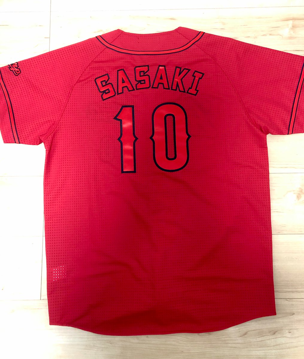 utnc22's tweet image. 買うならやっぱビジターよね
佐々木選手応援してます📣