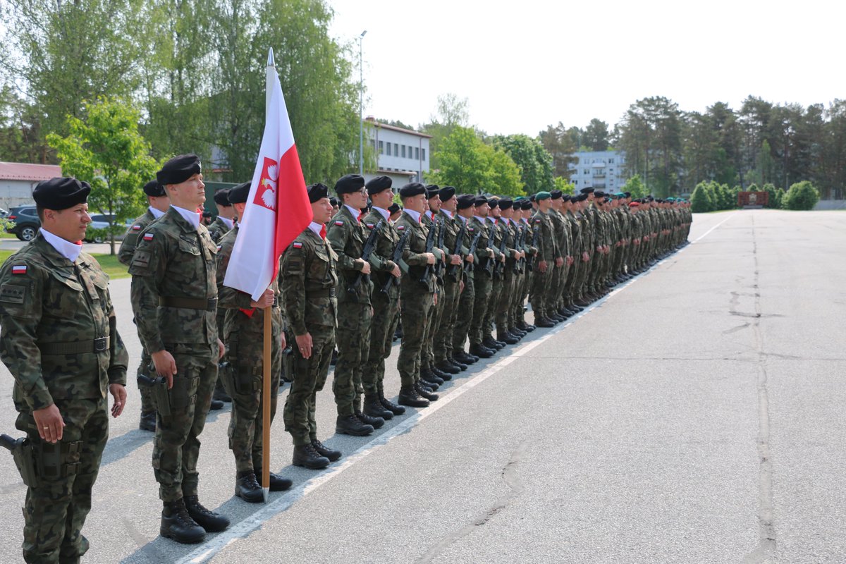 PLinLatvia (@plinlatvia) on Twitter photo Transfer of Authority in the Polish Military Contingent serving in <a href="/NATOMNBLatvia/">NATO Multinational Brigade Latvia</a> in Ādaži base has completed smoothly.
Thank you 16th rotation for excellent service and our common endeavours. Good luck for 17th rotation in their mission to deter and defence #NATO Eastern flank! Transfer of Authority in the Polish Military Contingent serving in <a href="/NATOMNBLatvia/">NATO Multinational Brigade Latvia</a> in Ādaži base has completed smoothly.
Thank you 16th rotation for excellent service and our common endeavours. Good luck for 17th rotation in their mission to deter and defence #NATO Eastern flank!