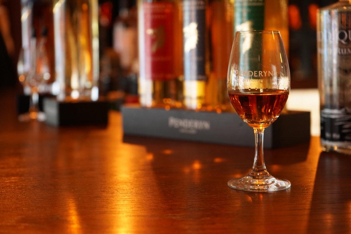 Wales Office (@walesoffice) on Twitter photo Trade deals between UK Government & the US, India and EU will help Welsh companies expand their sales in the world’s biggest markets🤝
Welsh Secretary <a href="/JoStevensLabour/">Jo Stevens</a> visited <a href="/PenderynWhisky/">Penderyn Distillery</a>'s Swansea distillery to hear about their global export plans🌍
gov.uk/government/new… Trade deals between UK Government & the US, India and EU will help Welsh companies expand their sales in the world’s biggest markets🤝
Welsh Secretary <a href="/JoStevensLabour/">Jo Stevens</a> visited <a href="/PenderynWhisky/">Penderyn Distillery</a>'s Swansea distillery to hear about their global export plans🌍
gov.uk/government/new…
