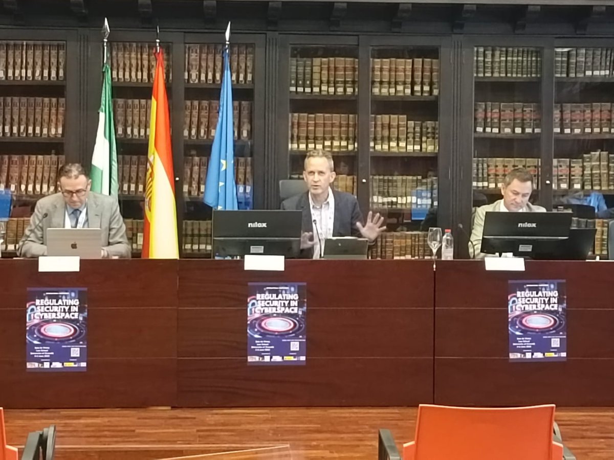 Dpto. de Derecho Internacional y RRII UGR tweet media