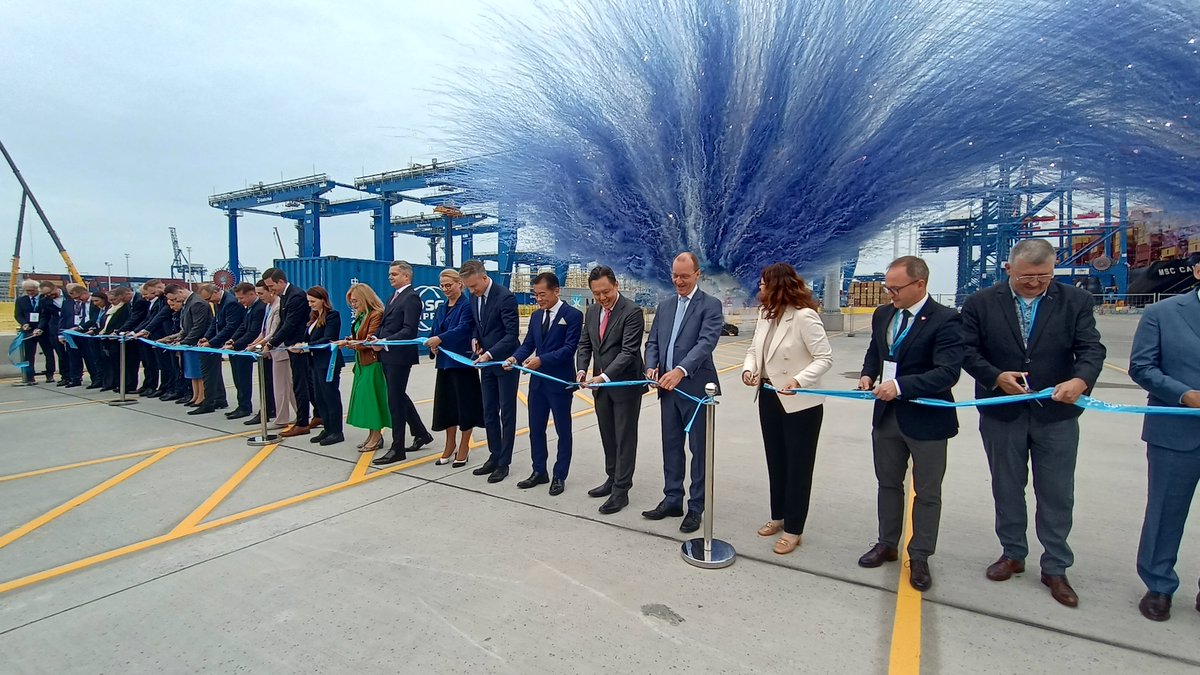 Terminal T3 w Baltic Hub <a href="/PortGdanskZMPG/">Port of Gdańsk</a> został oficjalnie otwarty. #portymorskie
intermodalnews.pl/2025/06/06/ter…