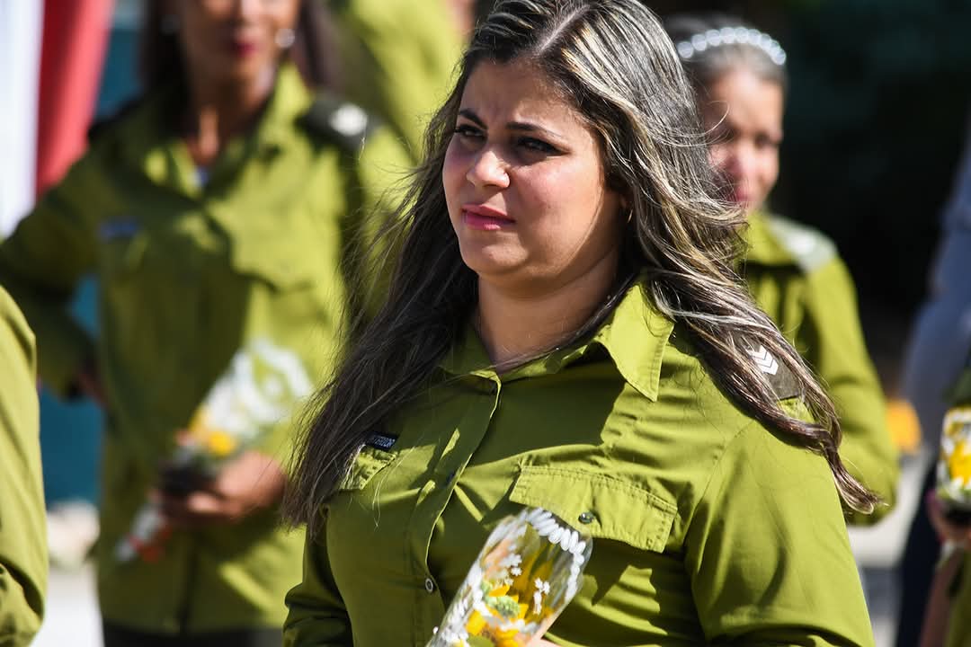 ¡HONOR Y GLORIA A NUESTROS VALIENTES COMBATIENTES DEL MINISTERIO DEL INTERIOR!
Seguiremos venciendo juntos, con la moral alta y la conciencia de que son guardianes imprescindibles de la paz y la soberanía de Cuba.  
#Cuba