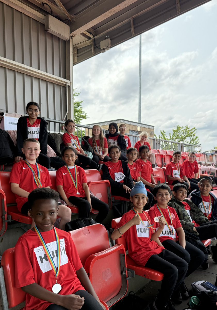 Athletics 🏃🏼‍♀️🏃‍♂️

On Tuesday, we attended the East Leicester Athletics at Saffron Lane. Incredible effort and teamwork on display — and a brilliant haul of medals to show for it! 🏅👏 #Teamwork #Athletic