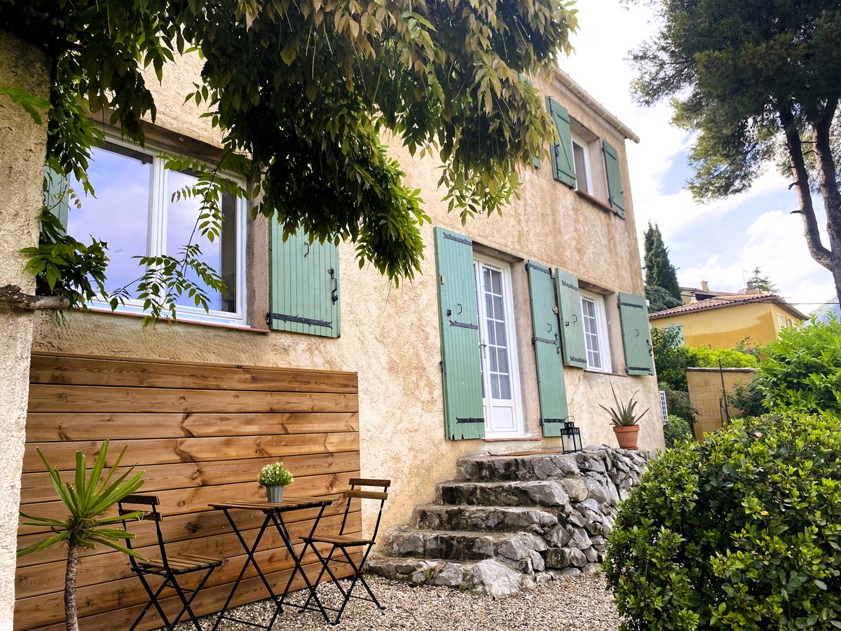 Levens Tourisme (@levenstourisme) on Twitter photo 📣Nouvelle offre d’hébergement à Levens ! 🆕
Envie d’une pause détente le temps d’un week-end ?
Découvrez ce charmant studio tout confort, niché dans un environnement paisible et verdoyant.
📍 123 Route de la Piscine
📆 uniquement le week-end
📩 bertrandannabelle06@gmail.com 📣Nouvelle offre d’hébergement à Levens ! 🆕
Envie d’une pause détente le temps d’un week-end ?
Découvrez ce charmant studio tout confort, niché dans un environnement paisible et verdoyant.
📍 123 Route de la Piscine
📆 uniquement le week-end
📩 bertrandannabelle06@gmail.com