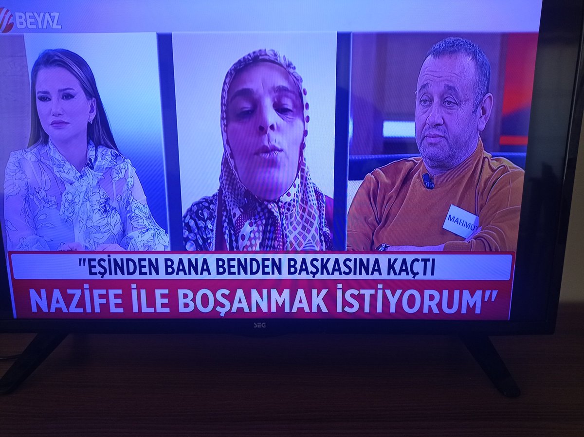 Kurban Bayrami,1. Günü Beyaz TV ekranı.
 Bu kadar seviyesiz, İlkel, Ahlaksiz beyinsiz, kultürsüz bir program yapmak, 85 milyona da izlettirmek...ince ince ahlaksizlik boyle toplumsallastiriliyor, alenilestirilip olaganlastiriyor