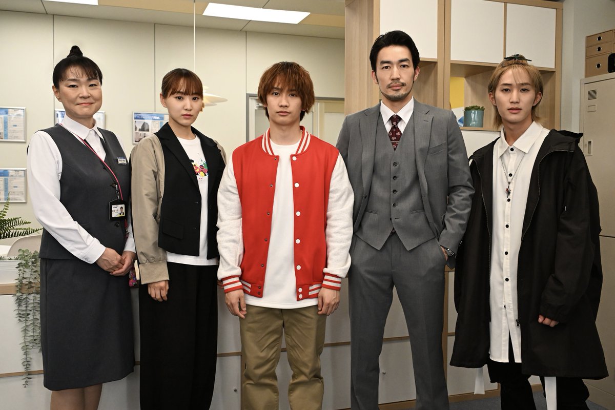 新ドラマ #ロンダリング 
🎊新キャスト情報解禁🎊

事故物件のロンダリングを進める緋山鋭介（ #藤原丈一郎 ）のもとに突如現れる、
謎の人物P.J.役に #橋本涼 さん

緋山がアルバイトとして働く「アマミ不動産」の大阪支社社員
緑原小町役に #久保田磨希 さんが決定

📣7月3日(木)放送スタートです✨