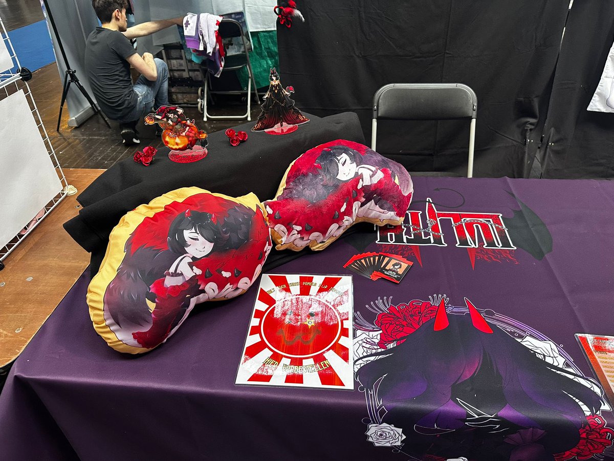 _Lulith_'s tweet photo. Wir sind ready! Der Stand auch!

Kommt uns besuchen an Stand 10C23!

Wir freuen uns auf Euch! 💕

#lulith #Dokomi #Gervtuber #convention #düsseldorf #anime https://t.co/wVRZ8BKNmY