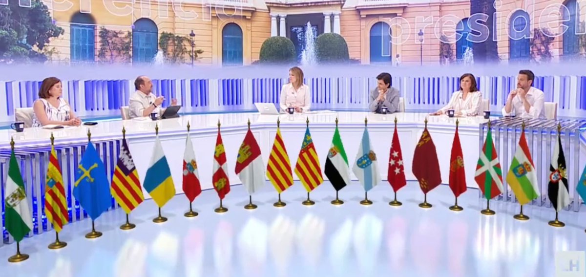 Mjpintor (@mjosepintor) on Twitter photo España hay lenguas cooficiales y que la sra Ayuso debiera respetar, y con sus declaraciones lo único que hace es dividir a España
<a href="/LaHoraTVE/">La Hora de La 1</a> #Conferenciapresidentes España hay lenguas cooficiales y que la sra Ayuso debiera respetar, y con sus declaraciones lo único que hace es dividir a España
<a href="/LaHoraTVE/">La Hora de La 1</a> #Conferenciapresidentes