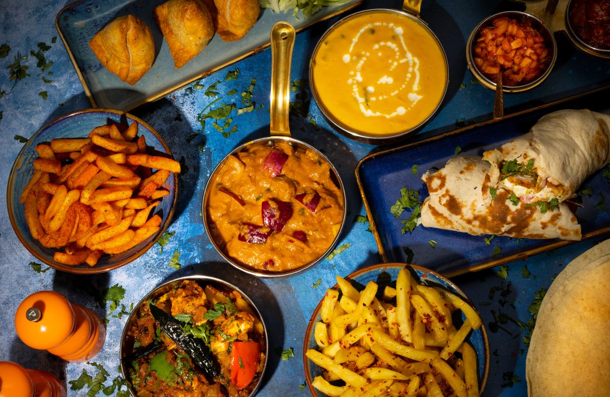 SlumdogDeli's tweet photo. EID MUBARAK! SPEND £30 AND GET 25% 0FF - https://t.co/tP8cGLjqHZ https://t.co/yamRhx0JZk