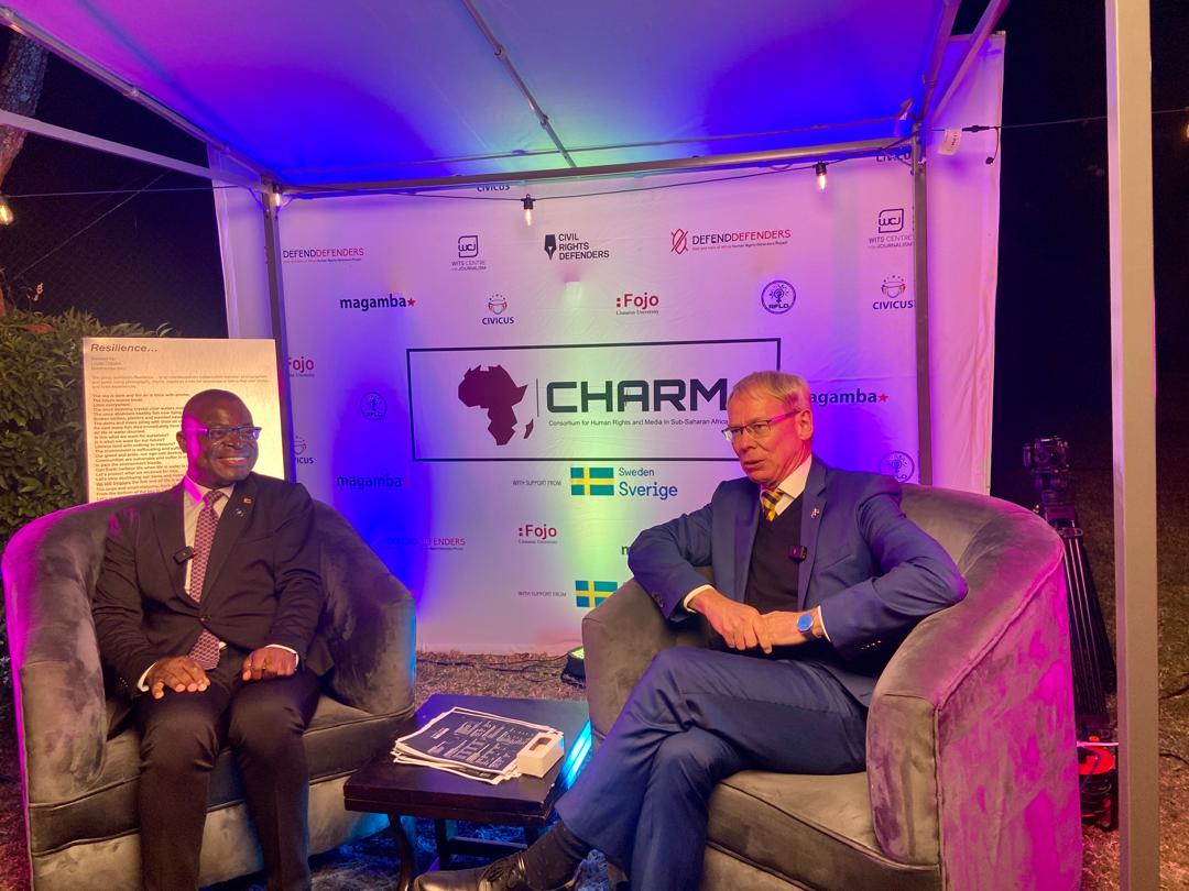 Sweden in Zimbabwe 🇸🇪 (@swedeninzw) on Twitter photo Yesterday we marked 🇸🇪#NationalDay in Harare with <a href="/MoFA_ZW/">Ministry of Foreign Affairs and Int Trade</a> Minister as Guest of Honour. Swedish firms, partners & alumni showcased innovation & sustainability.
We celebrated 🇸🇪’s journey & reaffirmed our commitment to 🇿🇼’s inclusive, green economic growth.
#SwedenInZimbabwe Yesterday we marked 🇸🇪#NationalDay in Harare with <a href="/MoFA_ZW/">Ministry of Foreign Affairs and Int Trade</a> Minister as Guest of Honour. Swedish firms, partners & alumni showcased innovation & sustainability.
We celebrated 🇸🇪’s journey & reaffirmed our commitment to 🇿🇼’s inclusive, green economic growth.
#SwedenInZimbabwe
