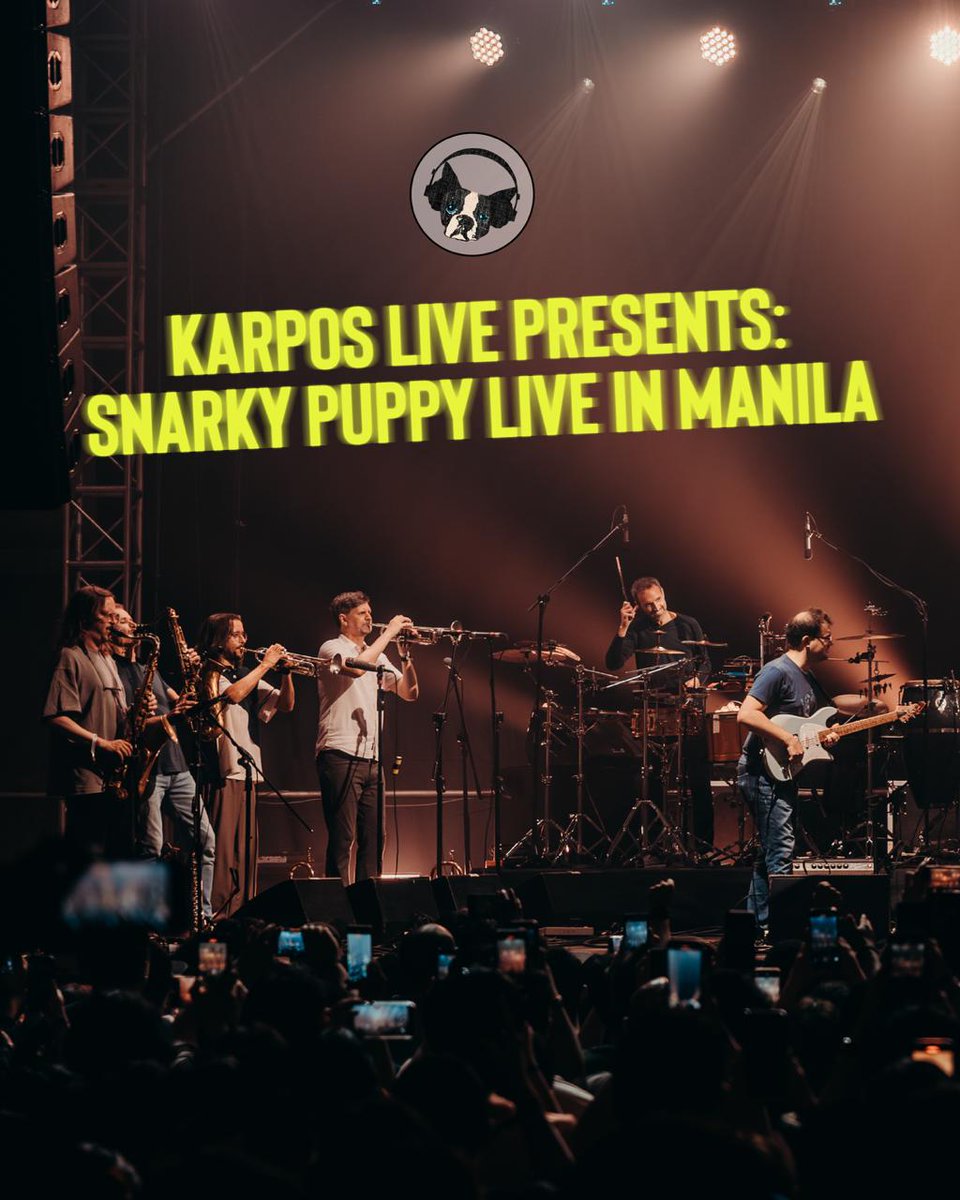 KarposLive's tweet image. soulful, genre-defying, &amp;amp; an eclectic musical force!
this was @snarkypuppy 🎷

relive what went down at @snarkypuppy's first ever show in manila for #KarposLive ⚡️

📸 Iya Forbes and Karen De La Fuente
Full album link: bit.ly/snarkypuppyinm…
#SnarkyPuppyInManila