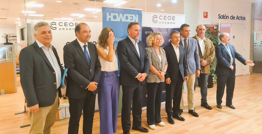 culturaRSC.com (@culturarsc) on Twitter photo Los empresarios son quienes generan empleo y valor. No puede ser que el Gobierno de España ponga trabas
<a href="/CEOEAragon/">CEOEAragon</a> Los empresarios son quienes generan empleo y valor. No puede ser que el Gobierno de España ponga trabas
<a href="/CEOEAragon/">CEOEAragon</a>
