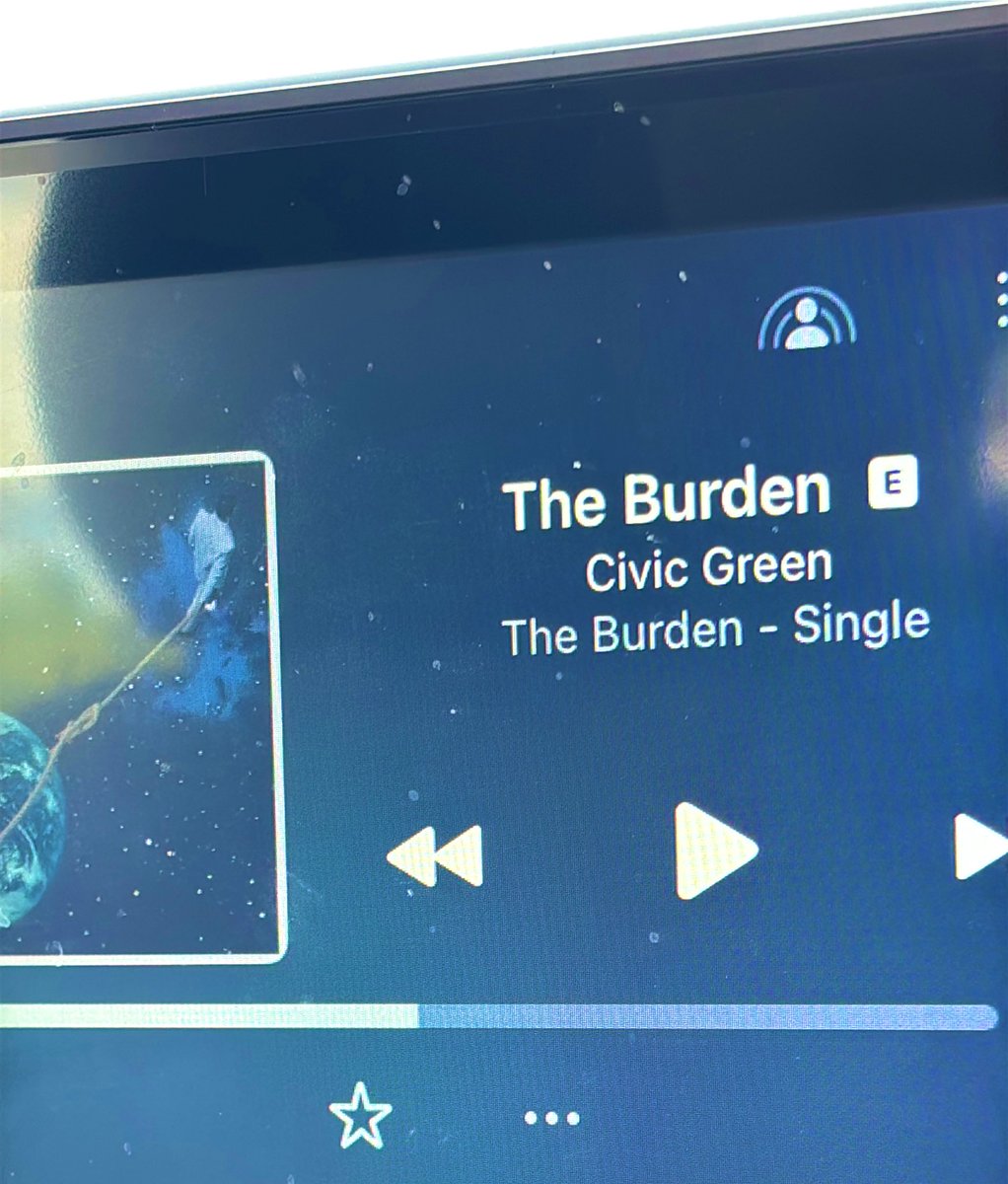 On the commute…..

Have it laddddddssss <a href="/civic_green/">Civic Green</a>