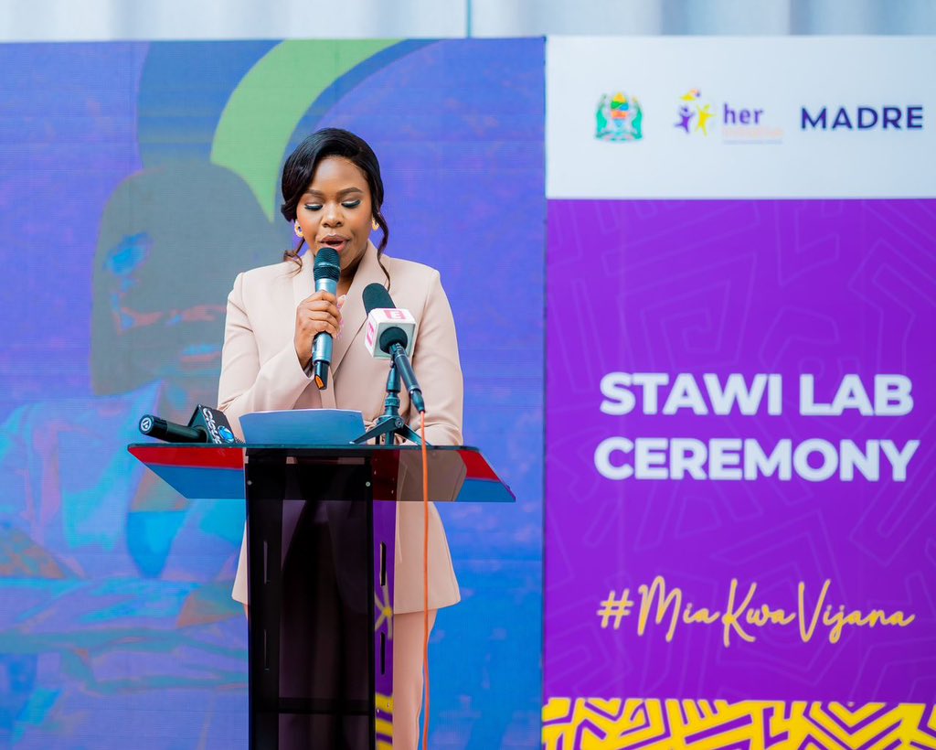 Lubasha Jr (@marekamalili) on Twitter photo "Mradi wa Stawi Lab unalenga kuimarisha mashirika ya vijana yanayopigania haki za wasichana. Tangu uanze, mashirika 38 yamenufaika, 14 yamepata ufadhili mpya, na maelfu ya maisha yamegusa. Huu ni ushahidi kuwa vijana wanaweza"
<a href="/Lydiacharles_/">Lydia Charles</a> <a href="/herinitiative/">Her Initiative</a>
#MiaKwaVijana "Mradi wa Stawi Lab unalenga kuimarisha mashirika ya vijana yanayopigania haki za wasichana. Tangu uanze, mashirika 38 yamenufaika, 14 yamepata ufadhili mpya, na maelfu ya maisha yamegusa. Huu ni ushahidi kuwa vijana wanaweza"
<a href="/Lydiacharles_/">Lydia Charles</a> <a href="/herinitiative/">Her Initiative</a>
#MiaKwaVijana